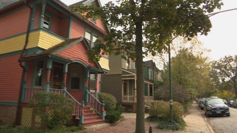 (WTTW News)