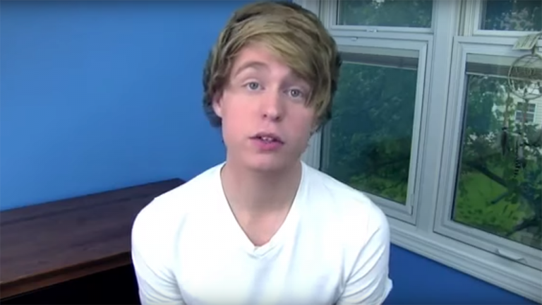 Bloomingdale, Illinois, YouTube celebrity Austin Jones appears in a 2015 video. He pleaded guilty this year to receiving child pornography. (YouTube)
