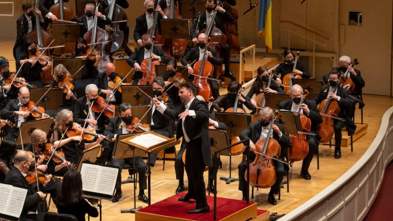 Conductor James Gaffigan leads the Chicago Symphony Orchestra in a program with works by Saint-Saëns, Saint-Saëns Mussorgsky (Orch. Rimsky-Korsakov), and Tchaikovsky. (Photo Credit: Todd Rosenberg)
