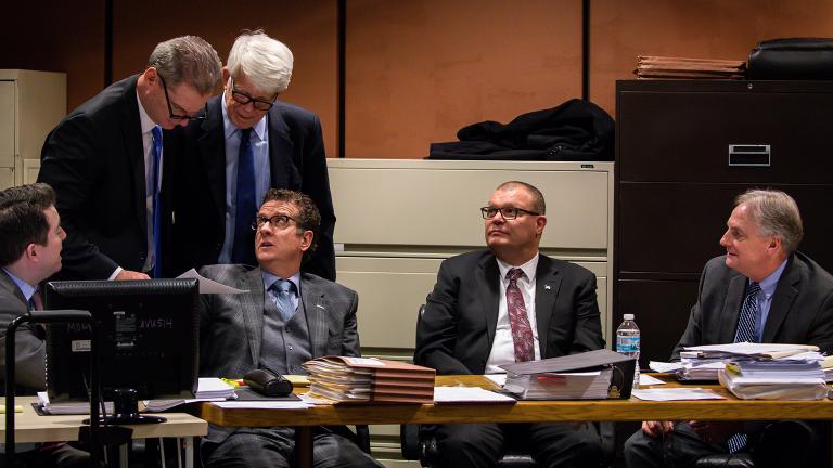 Defense attorneys confer before prosecution rested during the trial of Chicago police Officer Thomas Gaffney, former Detective David March and ex-Officer Joseph Walsh on Tuesday, Dec. 4, 2018. (Zbigniew Bzdak / Chicago Tribune / Pool)