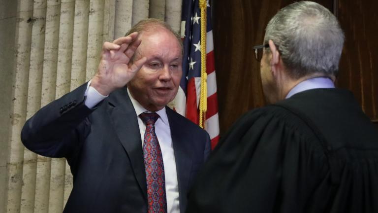 Former U.S. Attorney Dan Webb takes the oath of special prosecutor before Judge Michael Toomin during a status hearing concerning actor Jussie Smollett at the Leighton Criminal Court building, Friday, Aug. 23, 2019. (Antonio Perez / Pool / Chicago Tribune)