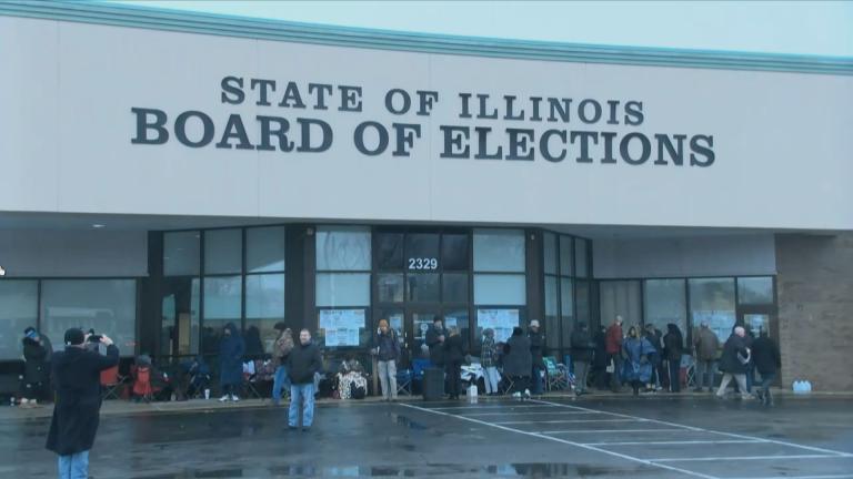 Candidates line up at the Illinois State Board of Election to file petitions on March 7, 2022. (WTTW News)