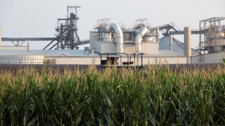 Project developers plan to build carbon capture pipelines connecting dozens of Midwestern ethanol refineries, such as this one in Chancellor, South Dakota, shown on Thursday, July 22, 2021. Corn absorbs the greenhouse gas carbon dioxide, but the process of fermenting it into ethanol releases carbon dioxide emissions. (AP Photo / Stephen Groves) Project developers plan to build carbon capture pipelines connecting dozens of Midwestern ethanol refineries, such as this one in Chancellor, South Dakota, shown on Thursday, July 22, 2021. Corn absorbs the greenhouse gas carbon dioxide, but the process of fermenting it into ethanol releases carbon dioxide emissions. (AP Photo / Stephen Groves)