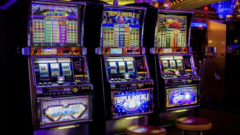 Slot machines sit ready for players willing to try their luck. (Pixabay)