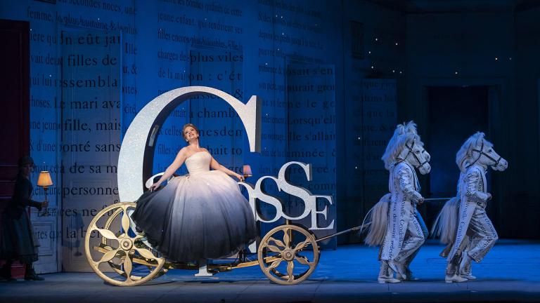 Siobhan Stagg in “Cendrillon” at Lyric Opera of Chicago. (Credit: Todd Rosenberg)