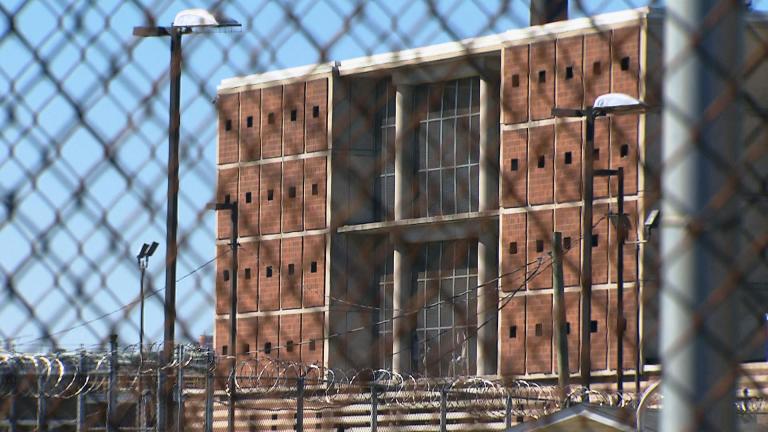 The Cook County Jail in Chicago. (WTTW News)