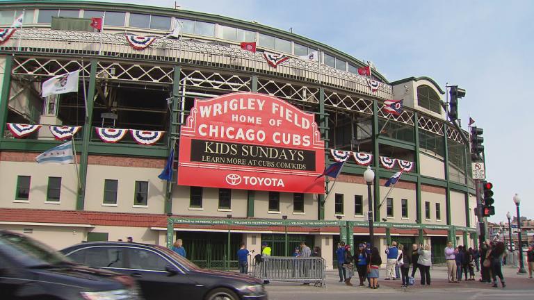 Holy Cow! See Chicago's Wrigley Field skies erupt in color as storm clouds  greet Cubs-Dodgers game