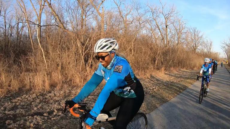 Members of the Chicago chapter of Black Girls Do Bike. (WTTW News)