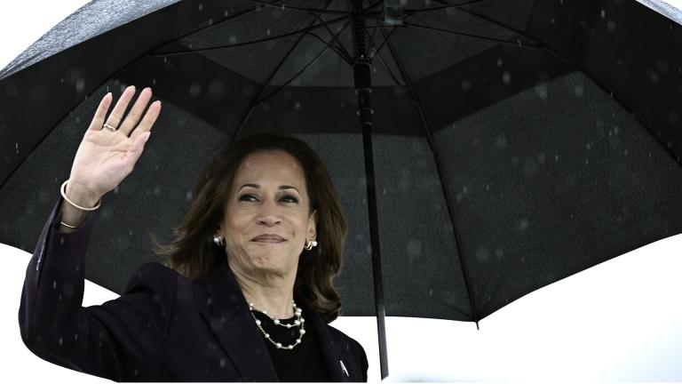 Vice President Kamala Harris boards Air Force Two as she departs from Ellington Airport in Houston, Thursday, July 25, 2024. Harris is returning to Washington, after delivering remarks at a teachers' union event. (Brendan Smialowski / Pool via AP)