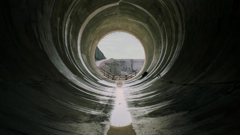 In a photograph titled “West Bull Nose,” Brad Temkin depicts one of the exits of Chicago’s Deep Tunnel. (Brad Temkin / The Field Museum) 