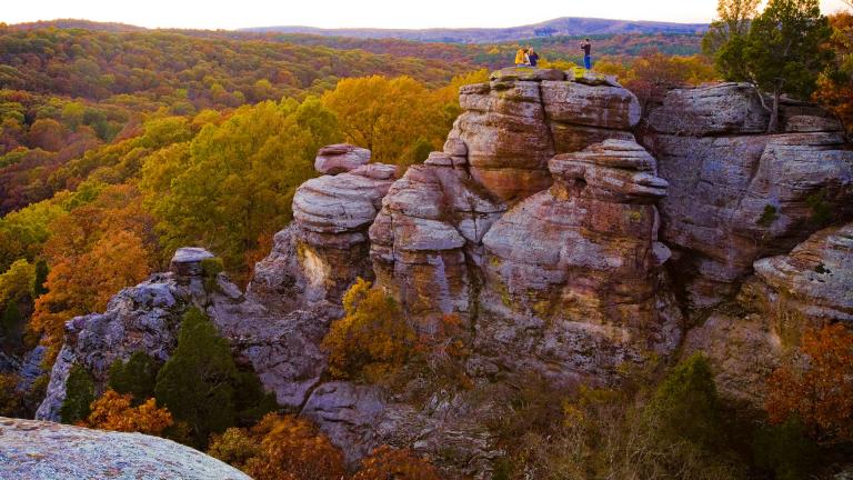 Peak fall foliage is expected during the last week of October at the Garden of the Gods, located in the Shawnee National Forest in Herod, Illinois. (Courtesy of the Illinois Office of Tourism) Peak fall foliage is expected during the last week of October at the Garden of the Gods, located in the Shawnee National Forest in Herod, Illinois. (Courtesy of the Illinois Office of Tourism)
