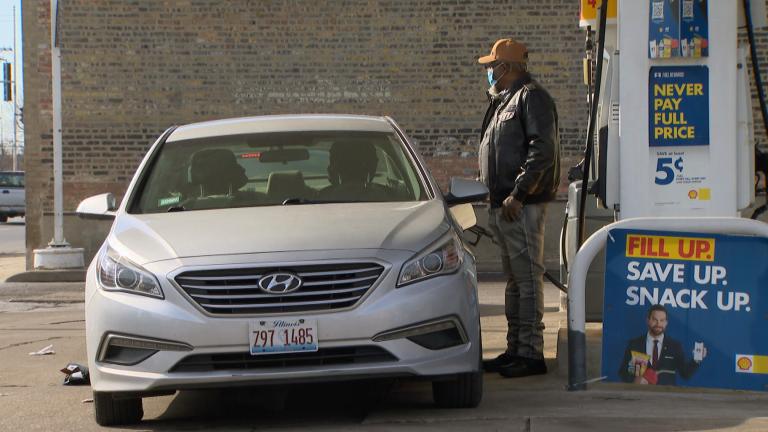 Gas pump. (WTTW News)