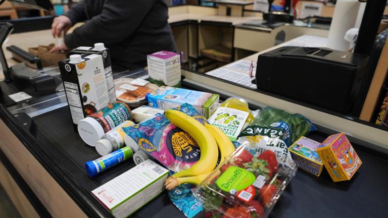 A cashier scans groceries, including produce, which is covered by the USDA Supplemental Nutrition Assistance Program (SNAP), at a grocery store in Baltimore, Monday, Nov. 10, 2025. (AP Photo / Stephanie Scarbrough)