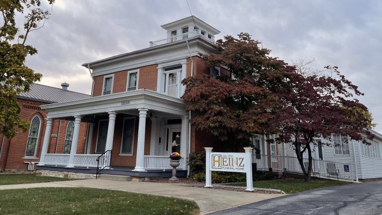 Heinz Funeral Home – whose director, Albert August “Gus” Heinz, agreed to a permanent revocation of his state funeral director license in October – is pictured in Carlinville before the signage was removed late last year. (Beth Hundsdorfer / Capitol News Illinois)