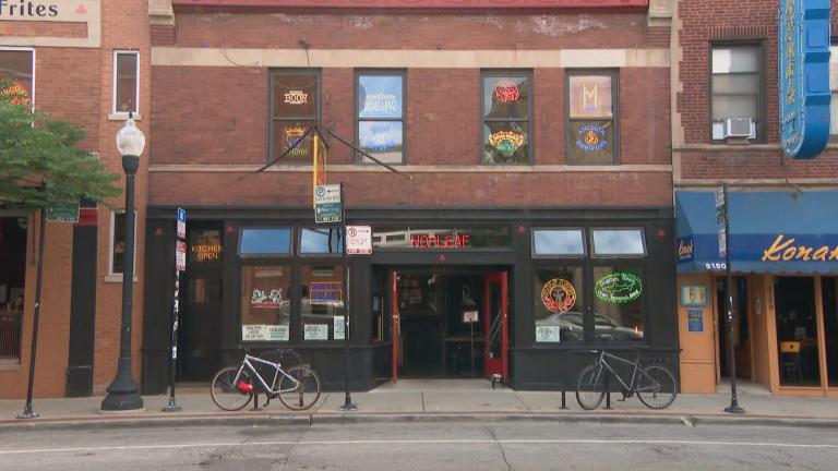 Andersonville bar and restaurant Hopleaf (WTTW News)