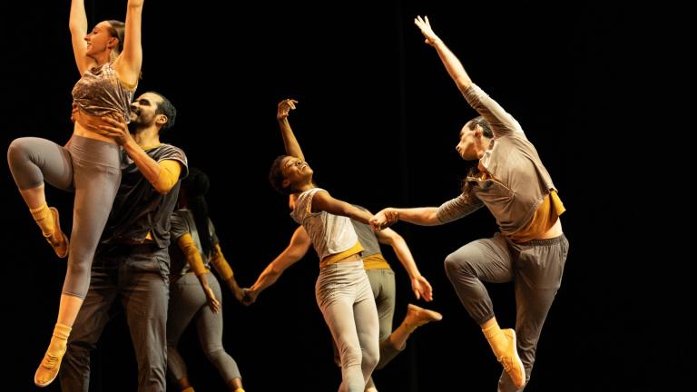 Hubbard Street Dance Chicago in “Coltrane’s Favorite Things” by Lar Lubovitch. (Michelle Reid)