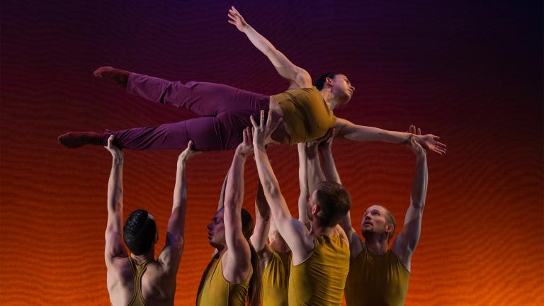 Hubbard Street Dance Chicago performing “As the Wind Blows” by Amy Hall Garner. (Credit: Michelle Reid)