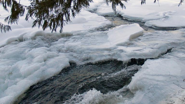 River ice. (ArtTower / Pixabay) River ice. (ArtTower / Pixabay)