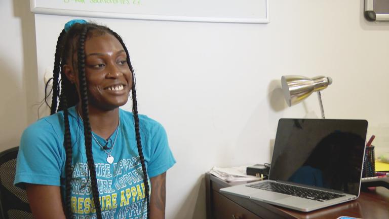 Jalia Davis is participating in Free Spirit Media to tell stories of her neighborhood. (WTTW News)