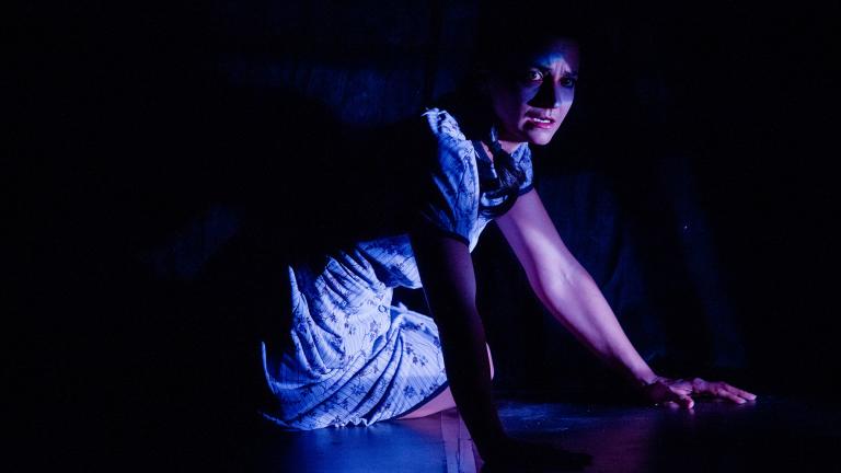 Melissa Lorraine in András Visky’s “Juliet” directed by Kevin V. Smith at Theatre Y. (Credit: Devron Enarson) Melissa Lorraine in András Visky’s “Juliet” directed by Kevin V. Smith at Theatre Y. (Credit: Devron Enarson)