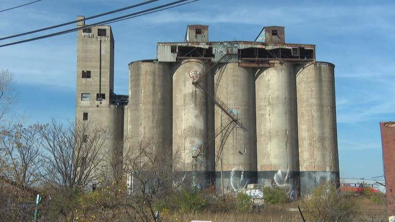 The Damen Silos are pictured on Nov. 10, 2022. (WTTW News)