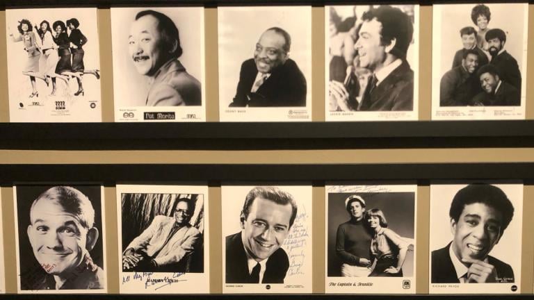 Inside the “A Night at Mister Kelly’s” exhibit at the Newberry Library. (Marc Vitali / WTTW News)