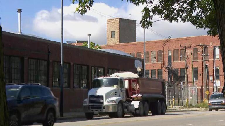 Residents are pushing back against a proposed logistics and distribution hub in North Lawndale. (WTTW News)