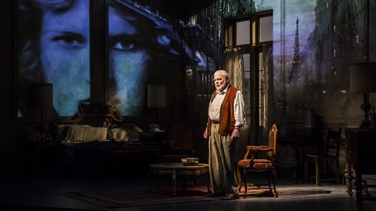 Stacy Keach in the world premiere of Jim McGrath’s “Pamplona,” directed by Robert Falls at Goodman Theatre. (Credit Liz Lauren)