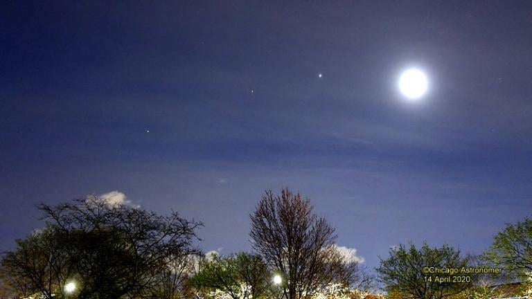 On Tuesday morning, the moon appeared at the far "right" of a Mars-Saturn-Jupiter string. (Photo by Joe Guzman)