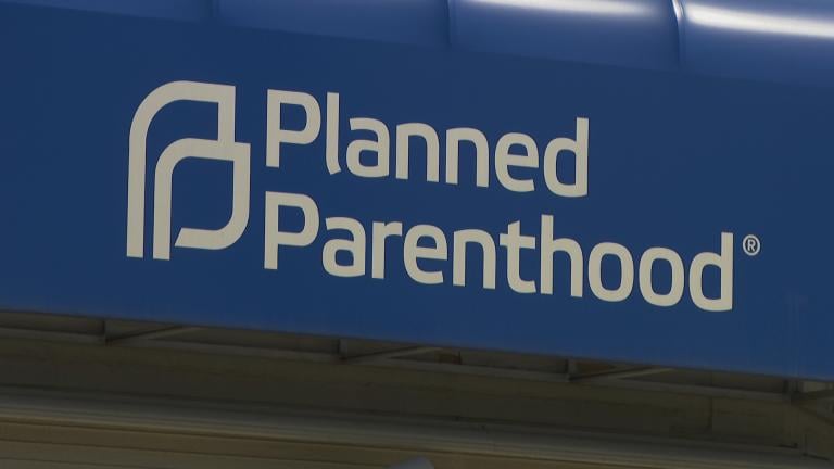 Planned Parenthood sign. (WTTW News)