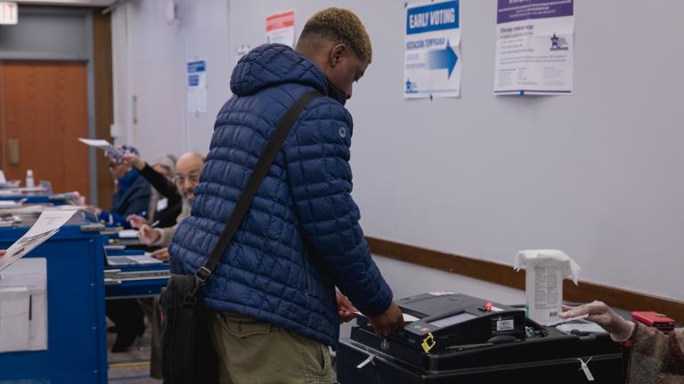 A voter casts a ballot during the April 4, 2023, Chicago municipal runoff election. (Michael Izquierdo / WTTW News)