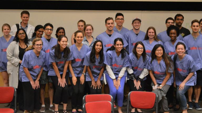 Northwestern University medical students and professors pose for a picture Monday, Sept. 17, 2018 following a panel discussion about gun violence. (Kristen Thometz / Chicago Tonight) Northwestern University medical students and professors pose for a picture Monday, Sept. 17, 2018 following a panel discussion about gun violence. (Kristen Thometz / Chicago Tonight)
