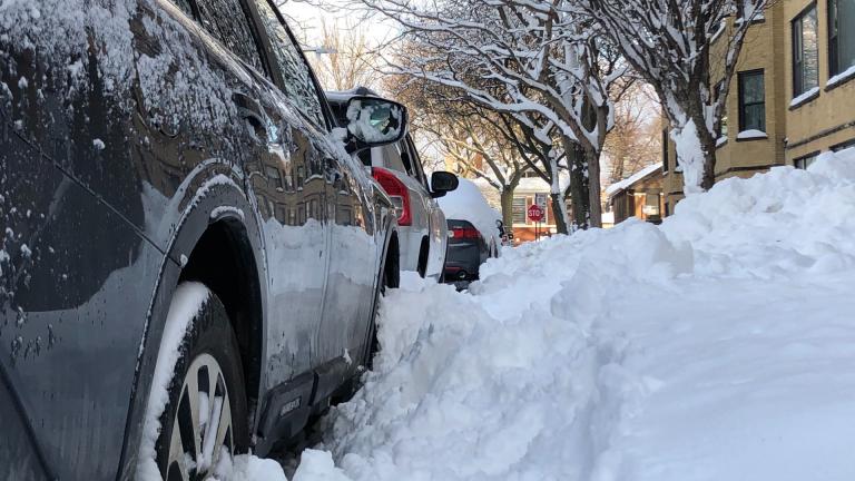 Chicagoans are prepping for another winter storm. (Patty Wetli / WTTW News) Chicagoans are prepping for another winter storm. (Patty Wetli / WTTW News)
