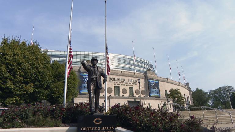 Lightfoot Makes Pitch to Keep Bears in Chicago With Soldier Field Dome, Chicago News