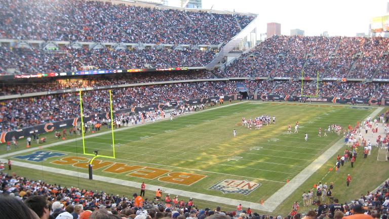 Soldier Field (Tony / Flickr) Soldier Field (Tony / Flickr)