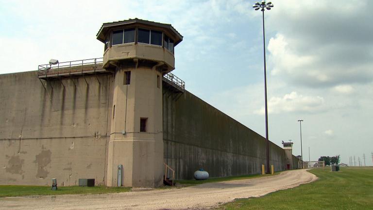 Incarcerated people in Illinois haven’t had the ability to get onto parole since the ‘70s. But a bill in Springfield is working to bring it back. (WTTW News)