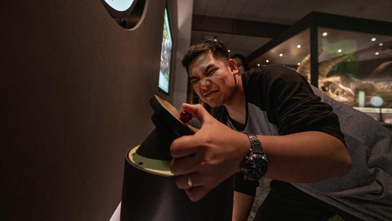 New sensory features allow Field Museum visitors to smell the rotting-flesh stench of Sue the T. Rex’s breath. (Martin Baumgaertner / Field Museum) 