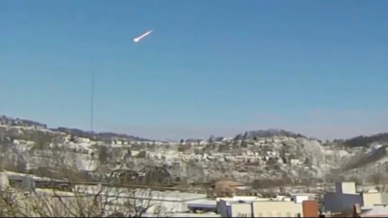 This image taken from video shows a suspected meteor falling through the sky in the greater Pittsburgh, Pa., area on Tuesday, March 17, 2026. (Jared Rackley via AP)