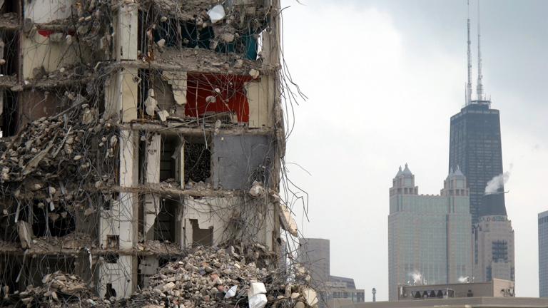 Demolition of Cabrini-Green homes (Joe M500 / Wikimedia Commons)