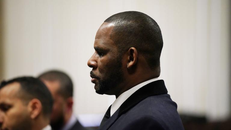 R. Kelly appears at a hearing Tuesday, May 7, 2019 before Judge Lawrence Flood at the Leighton Criminal Court Building in Chicago. (E. Jason Wambsgans / Chicago Tribune / Pool)