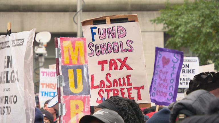 Thousands of Chicago Teachers Union members flooded the Loop on Wednesday for a rally on day five of their ongoing strike. (WTTW News)