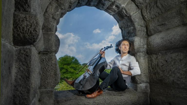 Musician Ian Maksin. (Photo: Visata Rupeika)