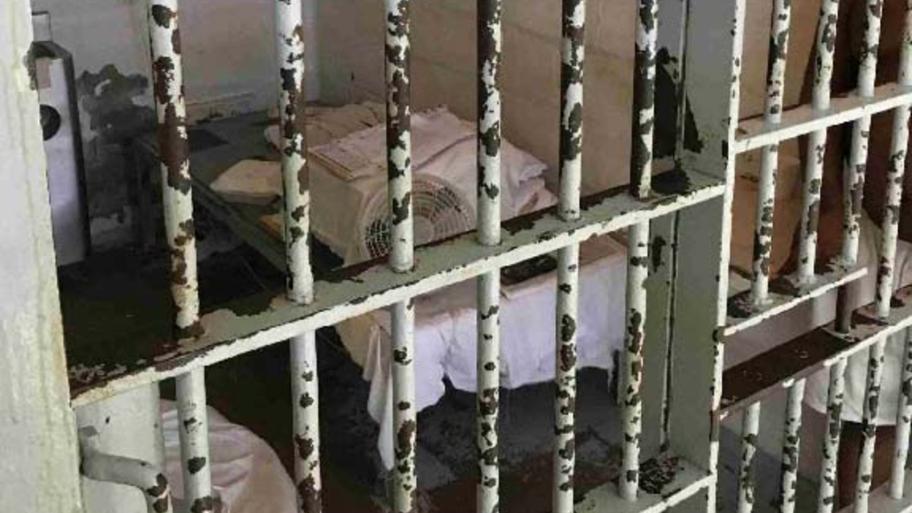 A restrictive housing cell at Pontiac Correctional Center from a 2019 expert report in Davis v. Jeffreys, a lawsuit over restrictive housing conditions filed by Uptown People’s Law Center.