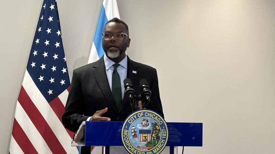 Mayor Brandon Johnson addresses the news media on Tuesday, Aug. 5, 2025. (Heather Cherone / WTTW News)
