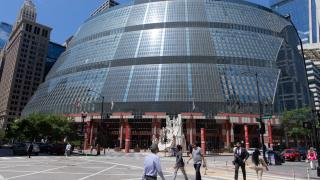 The James R. Thompson Center is pictured on July 12, 2022. (Michael Izquierdo / WTTW News)