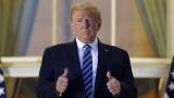 President Donald Trump stands on the balcony outside of the Blue Room as returns to the White House Monday, Oct. 5, 2020, in Washington, after leaving Walter Reed National Military Medical Center, in Bethesda, Md. (AP Photo / Alex Brandon)