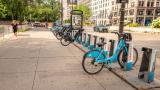 Divvy bike station near Millennium Park on July 17, 2021. (Page Light Studios / iStock)