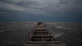 Waves kick up under a dark sky along the shore of Batabano, Cuba, Monday, Sept. 26, 2022. (AP Photo / Ramon Espinosa) Waves kick up under a dark sky along the shore of Batabano, Cuba, Monday, Sept. 26, 2022. (AP Photo / Ramon Espinosa)