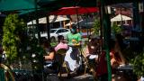 A waiter in a face mask delivers food to the tables outside of a local restaurant during lunch on Friday, Sept. 4, 2020, in Hoboken, N.J. (AP Photo / Eduardo Munoz Alvarez) A waiter in a face mask delivers food to the tables outside of a local restaurant during lunch on Friday, Sept. 4, 2020, in Hoboken, N.J. (AP Photo / Eduardo Munoz Alvarez)