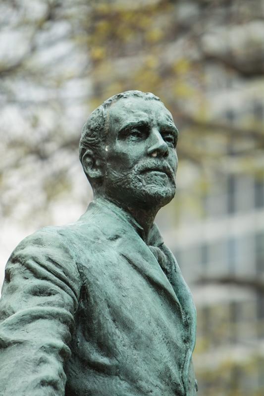 John Peter Altgeld sculpture in Lincoln Park.